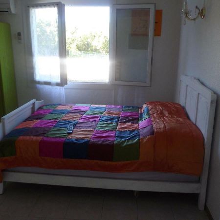 Auberge Des Garrigues Nîmes Buitenkant foto