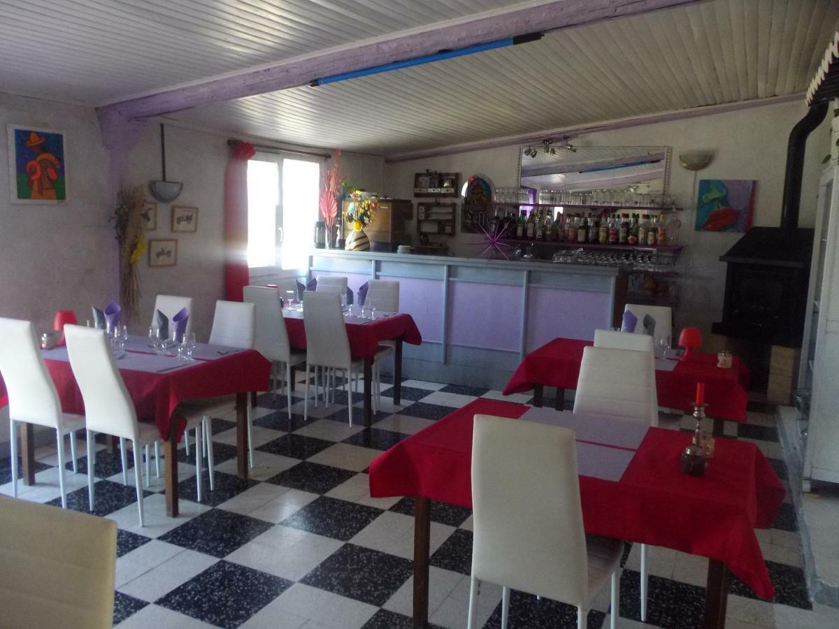 Auberge Des Garrigues Nîmes Buitenkant foto